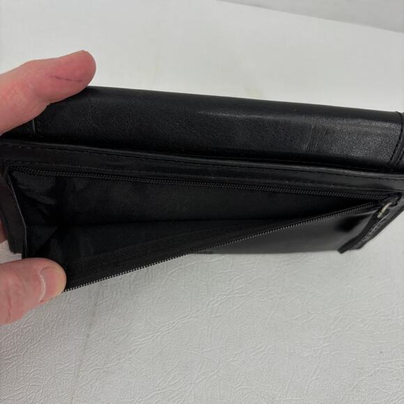 Wilsons Leather Bifold Checkbook Wallet Black Snap Close Credit Card ID - Picture 8 of 16